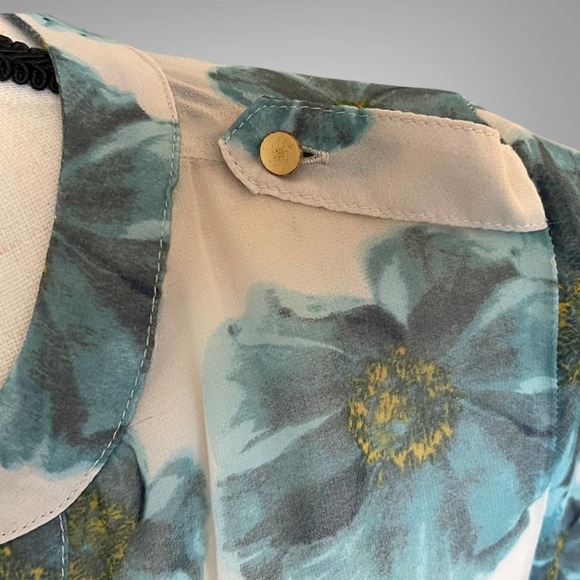 The Limited Women's Beige Long Sleeve Floral Blouse Size XS - Picture 4 of 11